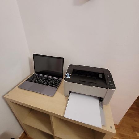 Anastasia Balcescu Apart 4 Self Check In Code From 2Pm Kitchen And Bedroom 布加勒斯特 外观 照片